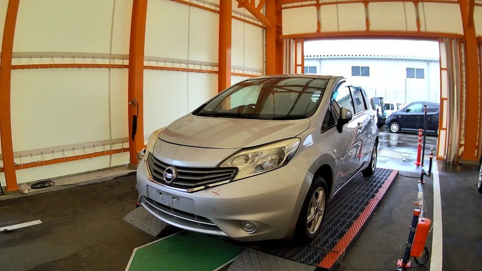 [FENDER LH]NISSAN NOTE E12 2013 HR12DE FF AT 2WD #0003263043303