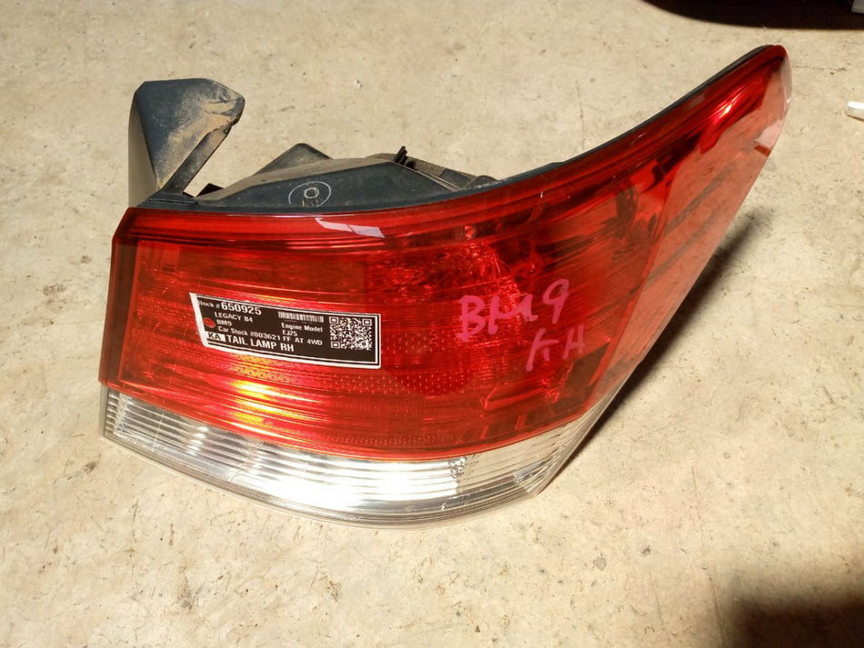 [TAIL LAMP RH]SUBARU LEGACY B4 BM9 2011 EJ25 FF AT 4WD #0003244650925