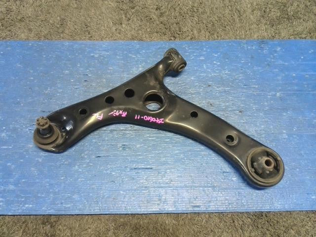 [F LOWER ARM LH]TOYOTA VOXY ZRR70G 3ZR-FAE AT 2WD #0BD3253178639