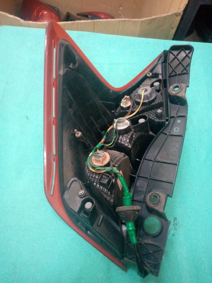 [TAIL LAMP RH]NISSAN NOTE E12 2013 HR12DDR FF AT 2WD #0003248726465