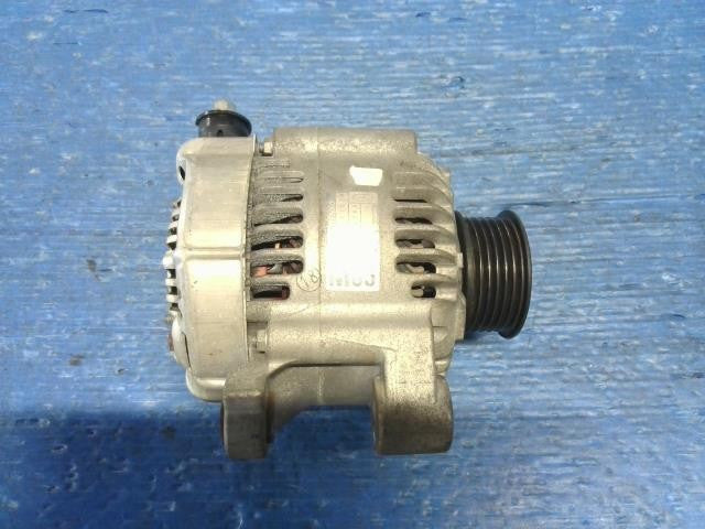 [ALTERNATOR]TOYOTA bB QNC21 3SZ-VE AT 2WD #0BD3253180586