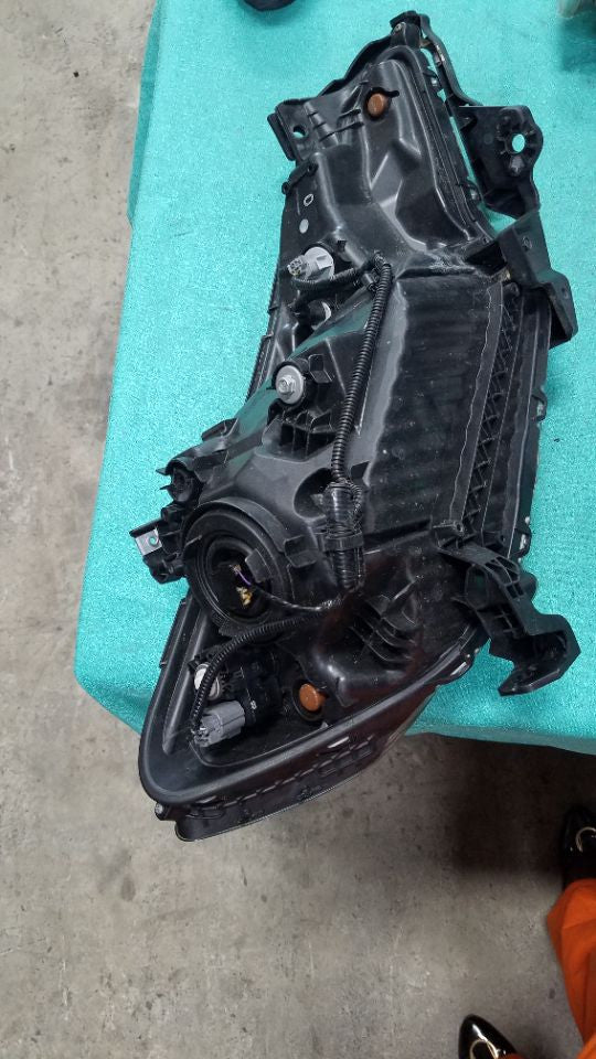 [HEADLIGHT ASSY RH]HONDA FIT GK3 2016 L13B FF AT 2WD #000324C802624