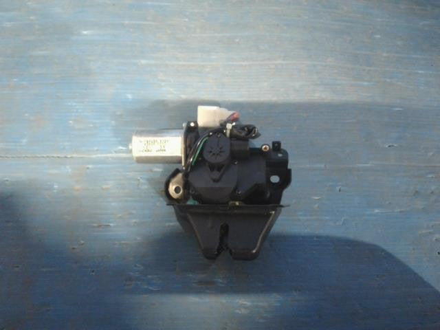 [Trunk back lock solenoid]DAIHATSU COPEN LA400K KF MT 2WD #0BD3253170994