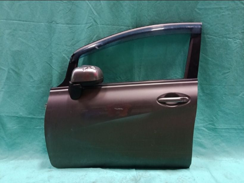 [F DOOR ASSY LH]NISSAN NOTE E12 2013 HR12DE FF AT 2WD #000325A982309