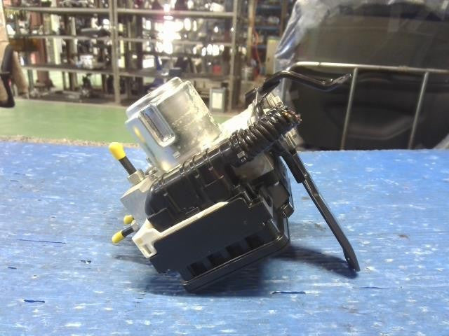 [ABS ACTUATOR]HONDA FIT HYBRID GP5 LEB AT 2WD #0BD3253176696