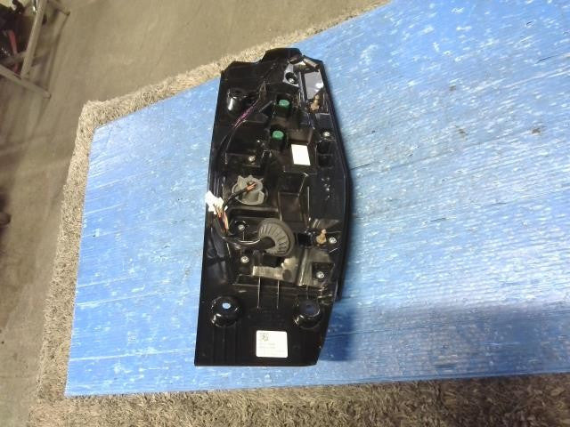 [TAIL LAMP LH]NISSAN SAKURA B6AW   #0BD3253178420