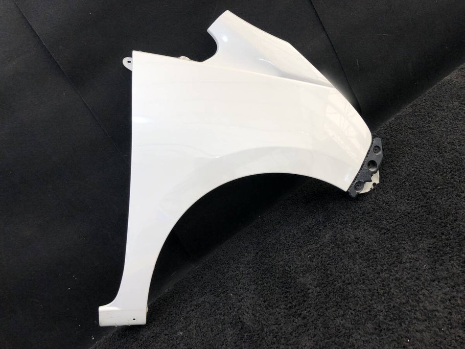 [FENDER RH]SUBARU STELLA LA110F KF FF AT 4WD #000324A758590