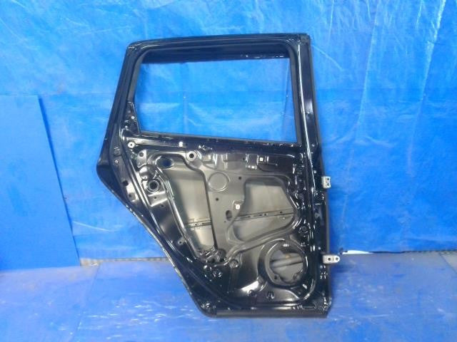 [Left R door panel]HONDA FIT HYBRID GP5 LEB AT 2WD #0BD3253172542
