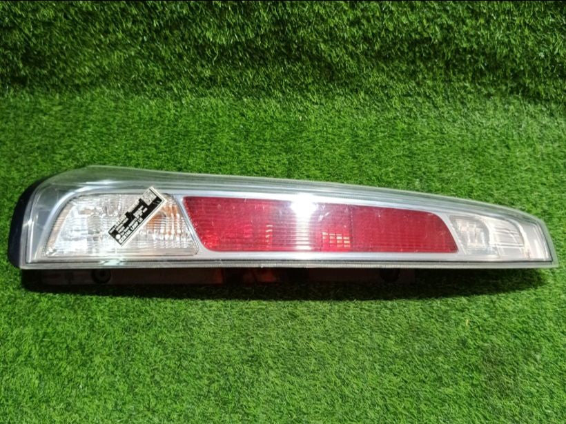 [TAIL LAMP LH]NISSAN SERENA FNC26 2011 MR20DD FF AT 4WD #0003253843489