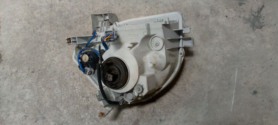 [HEADLIGHT ASSY RH]TOYOTA SIENTA NCP81 2006 1NZ-FE FF AT 2WD #0003245664497