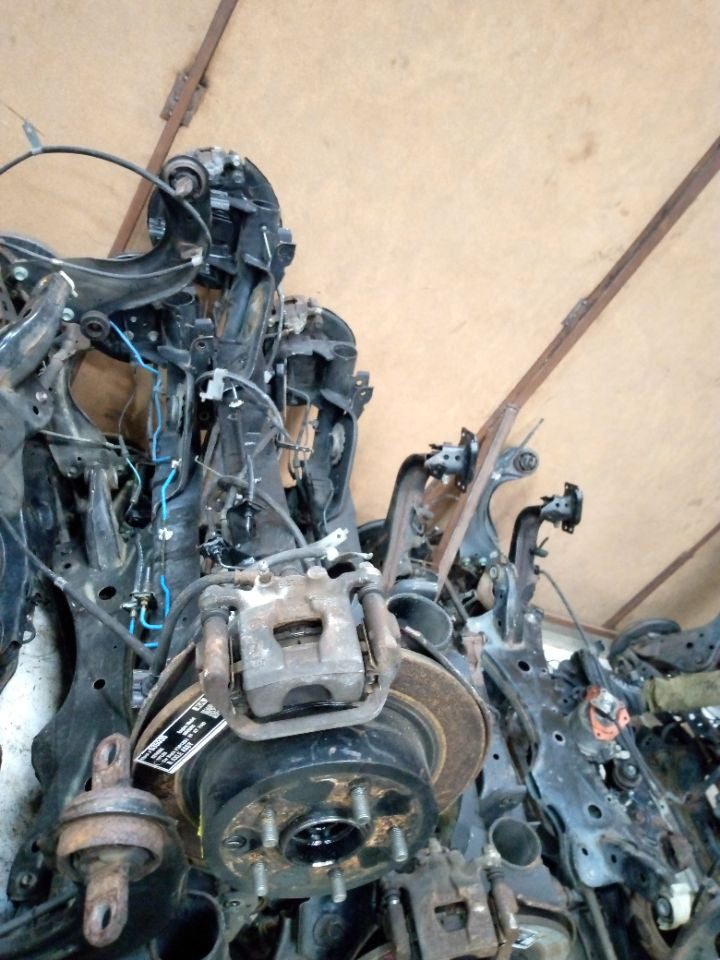 [R AXLE ASSY]NISSAN SERENA HFC26 2012 MR20DD FF AT 2WD #000323A535035