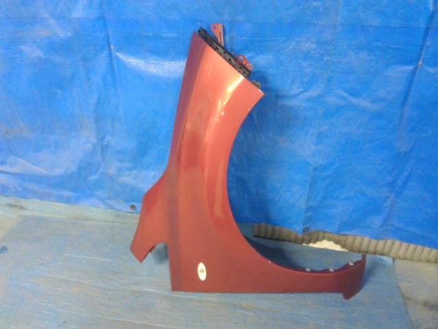 [FENDER RH]NISSAN LEAF AZE0 EM57 AT 2WD #0BD3253171924