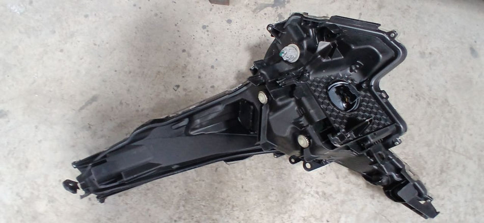 [HEADLIGHT ASSY RH]TOYOTA PRIUS ZVW50 2017 2ZR-FXE FF AT 2WD #000322A290554