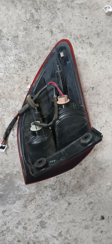 [TAIL LAMP RH]NISSAN AD VZNY12 2015 HR16DE FF AT 4WD #0003243631315