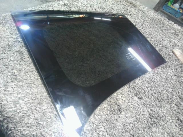 [LEFT QUARTER GLASS]TOYOTA SIENTA MXPL10G M15A-FXE AT 2WD #0BD3253174677