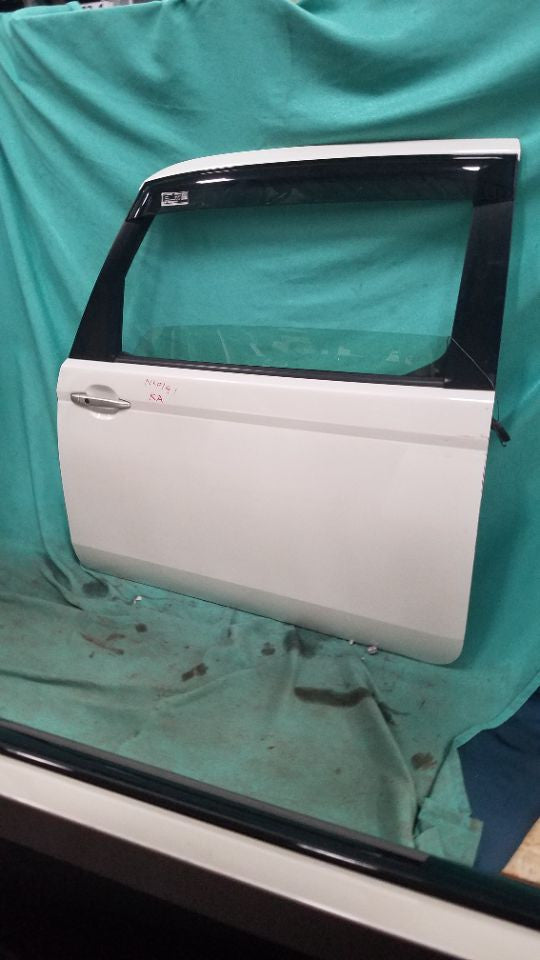 [F DOOR ASSY LH]TOYOTA PORTE NCP141 2013 1NZ-FE FF AT 2WD #0003246683094