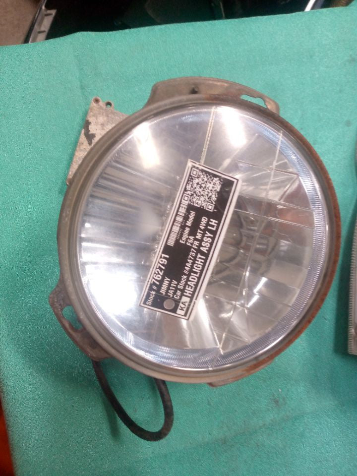 [HEADLIGHT ASSY RH]SUZUKI JIMNY JA11V F6A FR MT 4WD #000324A762790