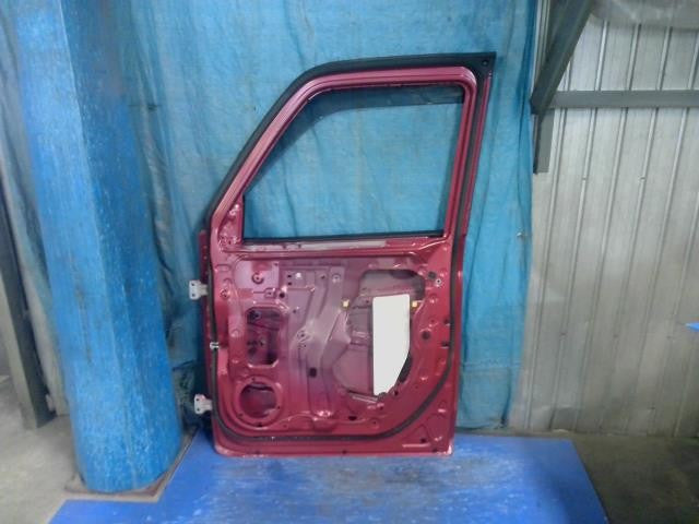[Right F door panel]TOYOTA TANK M900A 1KR-FE AT 2WD #0BD3253172978