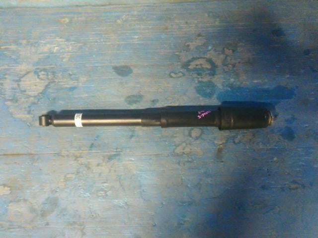 [R SHOCK ABSORBER RH]HONDA VEZEL RV5 LEC AT 2WD #0BD3253171214