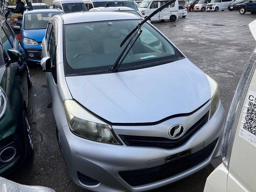 [HEADLIGHT ASSY RH]TOYOTA VITZ NSP130 2012 1NR-FE FF AT 2WD #000324C804319