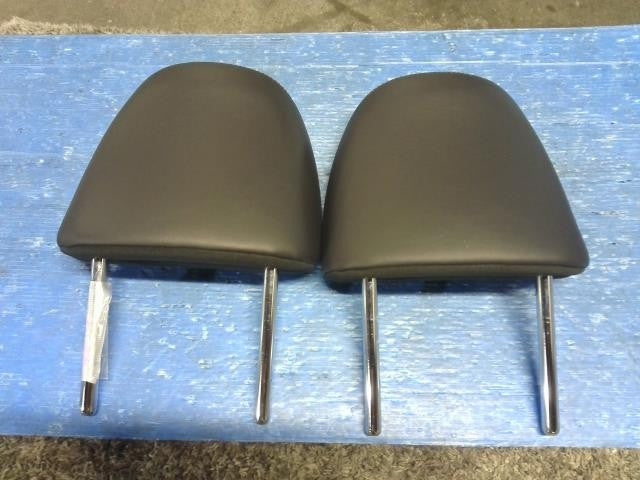 [HEADREST]TOYOTA SIENTA NHP170G 1NZ-FXE AT 2WD #0BD3253177074