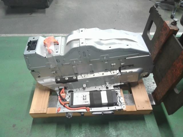 [BATTERY]TOYOTA ESTIMA HYBRID AHR20W 2AZ-FXE AT 4WD #0BD3253172008