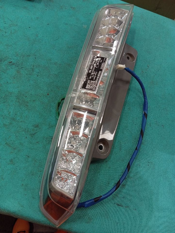 [TAIL LAMP RH]TOYOTA ISIS ZGM10W 2011 2ZR-FAE FF AT 2WD #000324A768855
