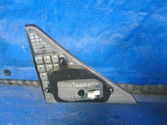 [Right finisher panel]TOYOTA ALPHARD ANH20W   #0BD3253174335