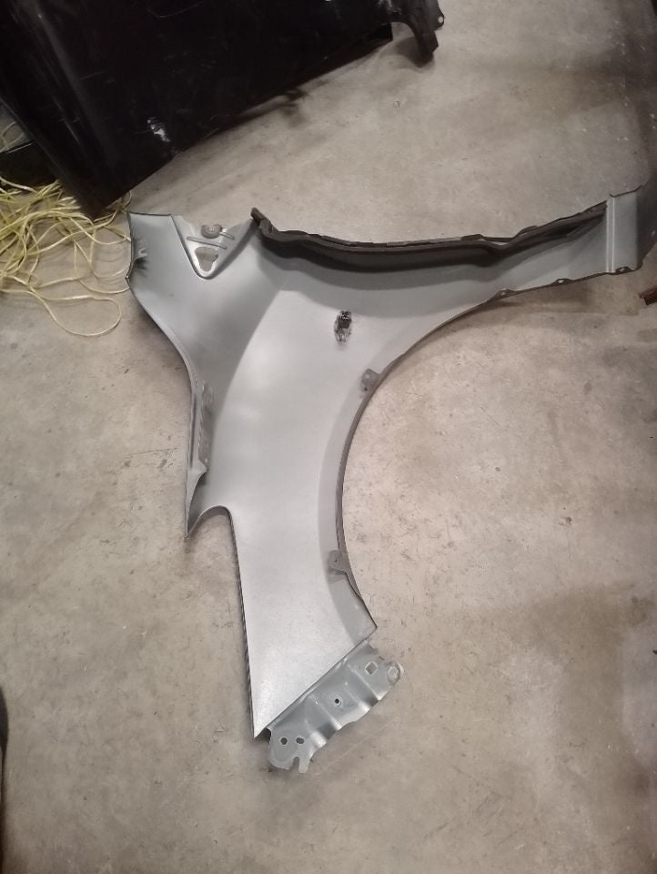 [FENDER RH]MAZDA DEMIO DEJFS 2011 P3-VPS FF AT 2WD #0003243610668