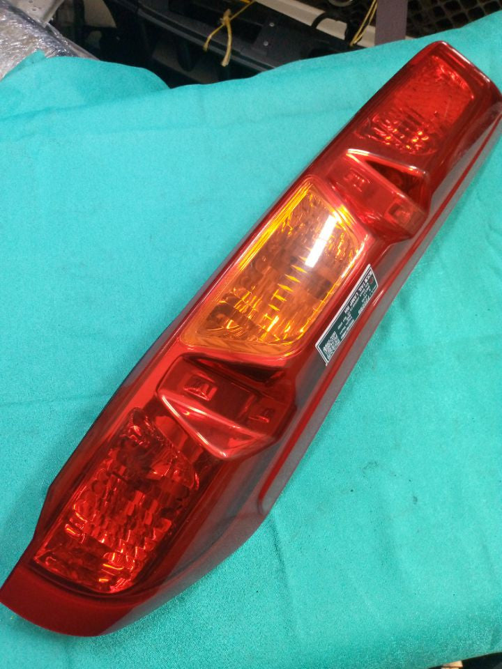 [TAIL LAMP RH]NISSAN X-TRAIL DNT31 2009 M9R FF MT 4WD #0003248722299