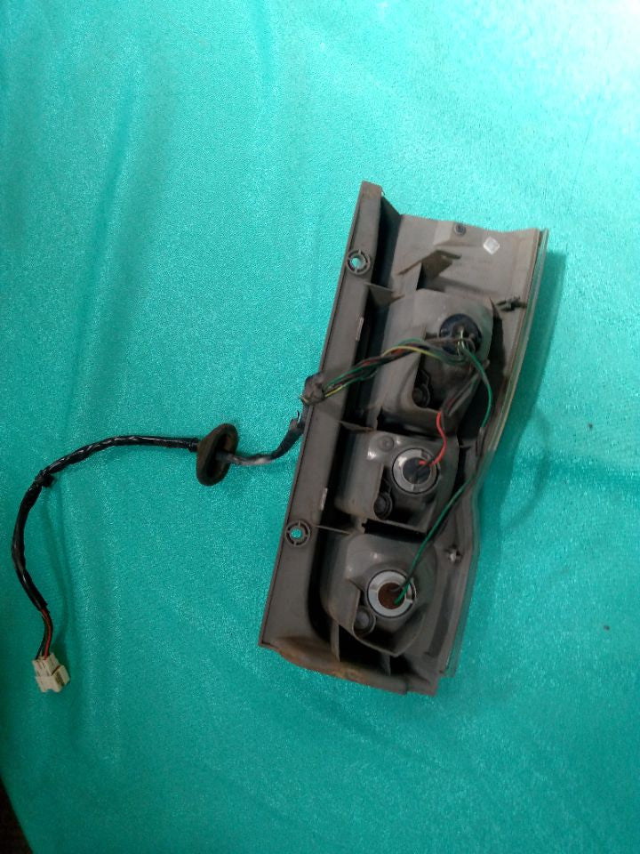 [TAIL LAMP RH]NISSAN CARAVAN VAN VWME25 2007 ZD30DDTi FR AT 4WD #0003246688830