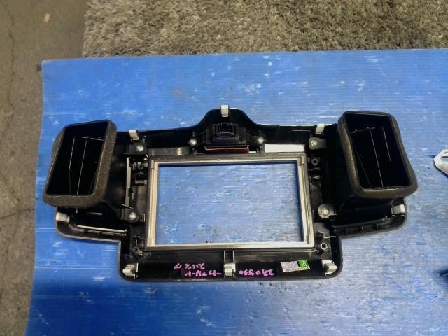[INSTRUMENT PANEL]HONDA FREED SPIKE HYBRID GP3 LEA AT 2WD #0BD3253172778
