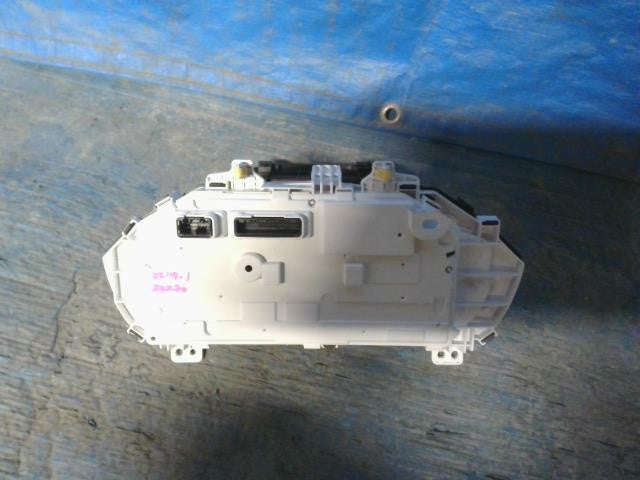 [SPEEDOMETER]TOYOTA VOXY ZRR80G 3ZR-FAE AT 2WD #0BD3253170880