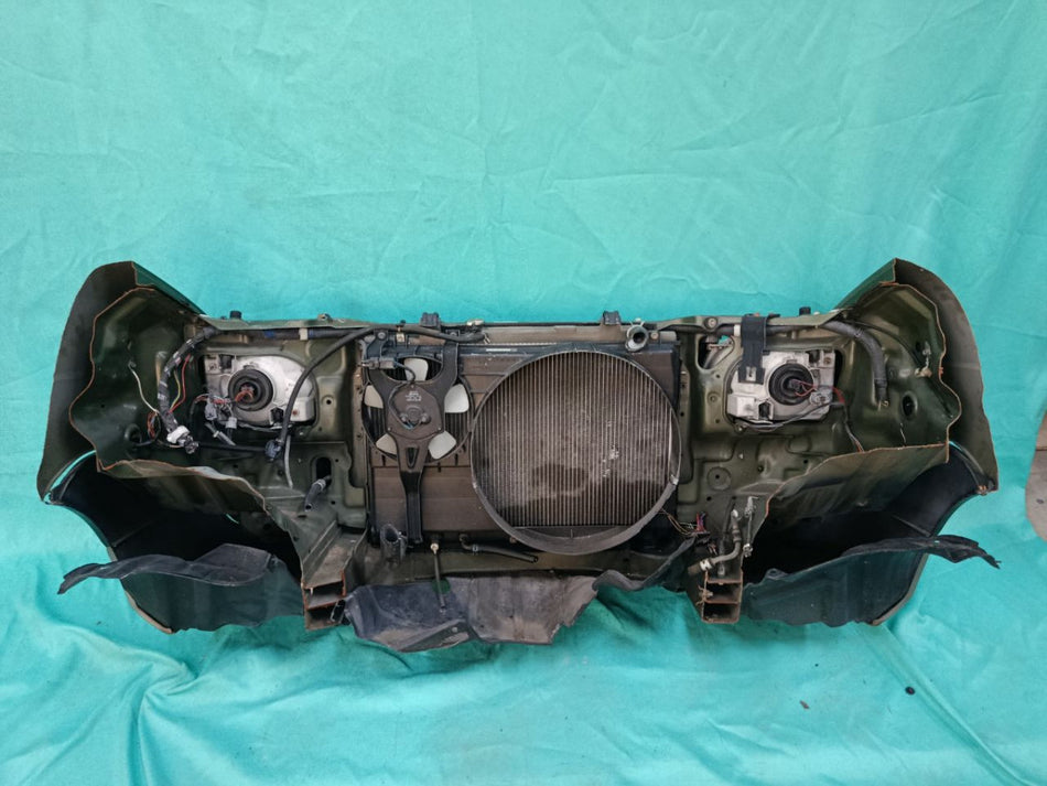[NOSE CUT]TOYOTA NOAH    #0003248724024