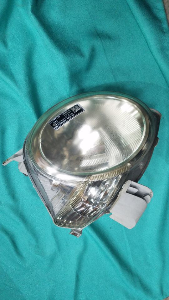 [HEADLIGHT ASSY RH]TOYOTA SIENTA NCP81 2009 1NZ-FE FF AT 2WD #0003247711178