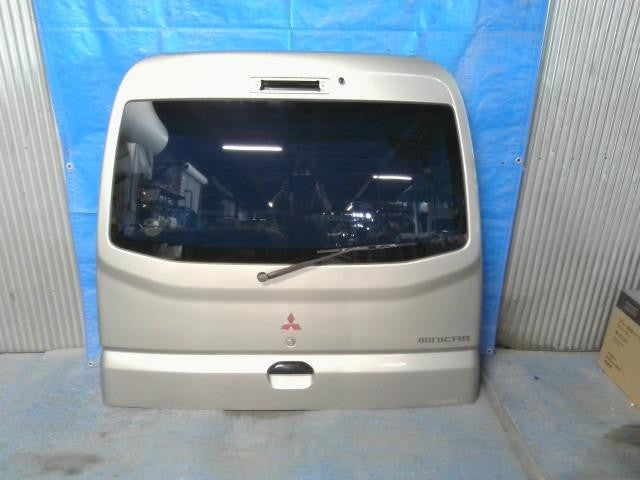 [REAR GATE]MITSUBISHI MINICAB VAN U61V 3G83 AT 2WD #0BD3253170822