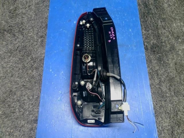 [TAIL LAMP RH]NISSAN ROOX B44A BR06 AT 2WD #0BD3253172707