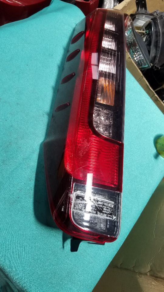 [TAIL LAMP LH]TOYOTA ESQUIRE ZRR85G 2015 3ZR-FAE FF AT 4WD #000324C801418
