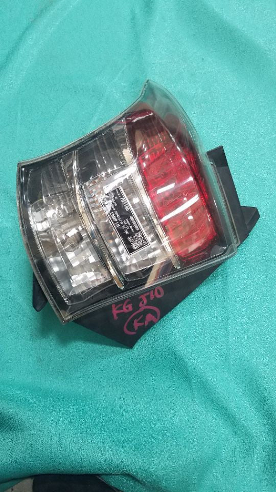 [TAIL LAMP RH]TOYOTA iQ KGJ10 2009 1KR-FE FF AT 2WD #0003247703179