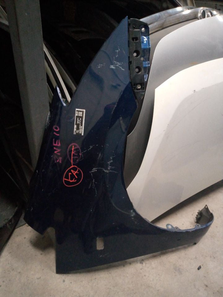 [FENDER RH]TOYOTA WISH ZNE10 2004 1ZZ-FE FF AT 2WD #0003241581300