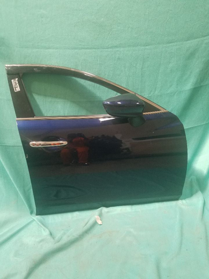 [F DOOR ASSY RH]MAZDA ATENZA WAGON GJ2FW 2013 SH-VPTR FF AT 2WD #000324A762359