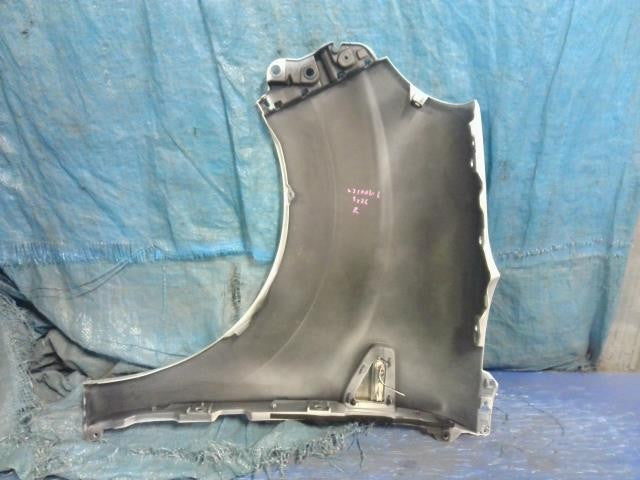 [FENDER RH]DAIHATSU CAST LA250S KF AT 2WD #0BD3253174377