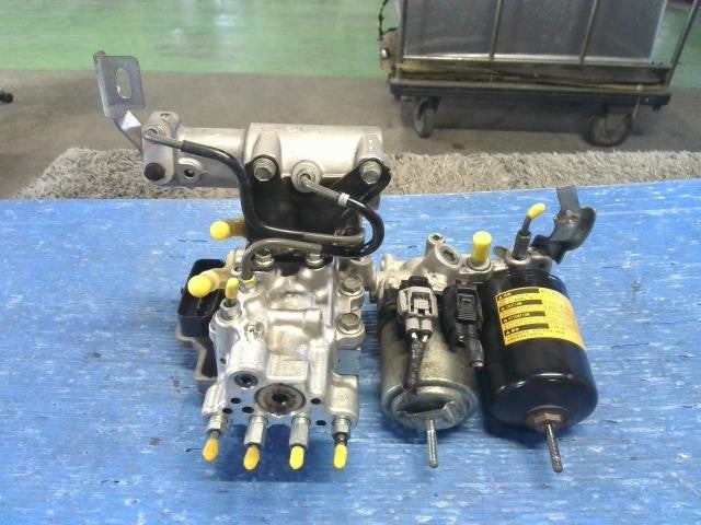 [BRAKE MASTER ASSY]LEXUS HS ANF10 2AZ-FXE AT 2WD #0BD3253178557
