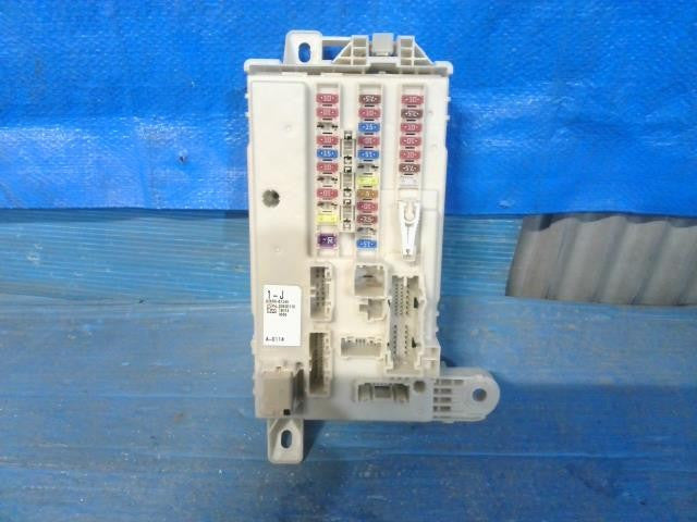 [FUSE BOX]TOYOTA RAIZE A200A 1KR-VET AT 2WD #0BD3253171918