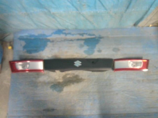 [R FINISHER PANEL]SUZUKI SPACIA MK32S R06A AT 2WD #0BD3253170926