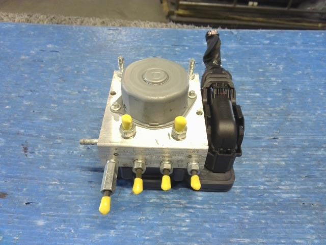 [ABS ACTUATOR]DAIHATSU WAKE LA710S KF AT 4WD #0BD3253177036