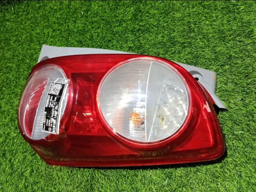 [TAIL LAMP RH]TOYOTA PASSO KGC30 2011 1KR-FE FF AT 2WD #0003253852510