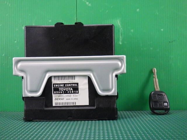[ENGINE COMPUTER]TOYOTA HILUX SURF TRN210W 2TR-FE AT 2WD #0EV3253000772